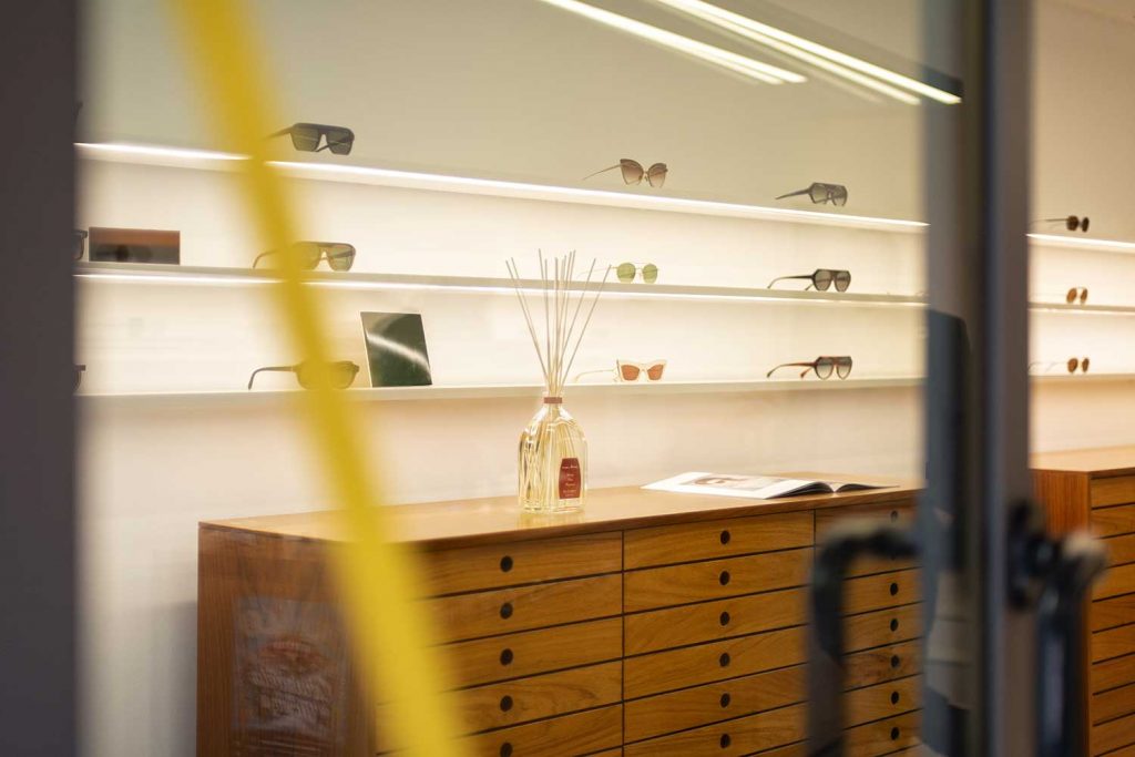 Scent Marketing with reed diffusers Scent Marketing with reed diffusers